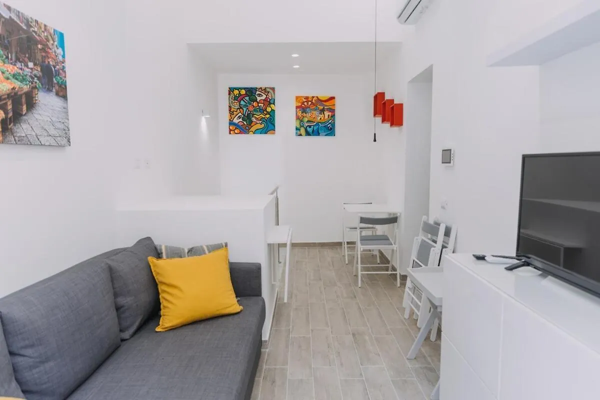 Serenello Home Палермо 0*,  Италия